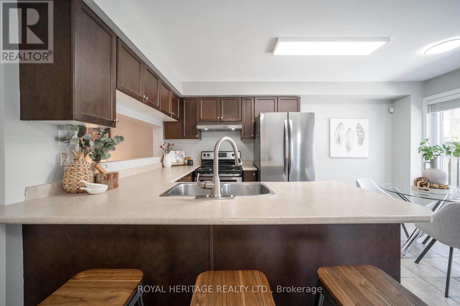 158 Angier Crescent, Ajax, Ontario  L1S 7R7 - Photo 14 - E12418397