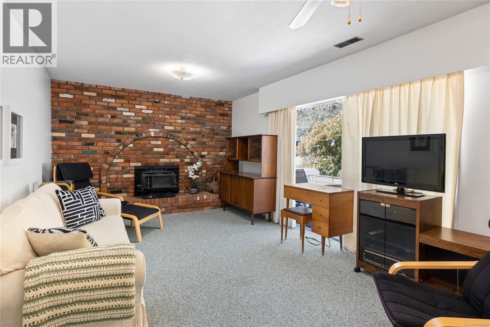 3130 Smugglers Hill Dr, Nanaimo, British Columbia  V9T 1H8 - Photo 18 - 1016025