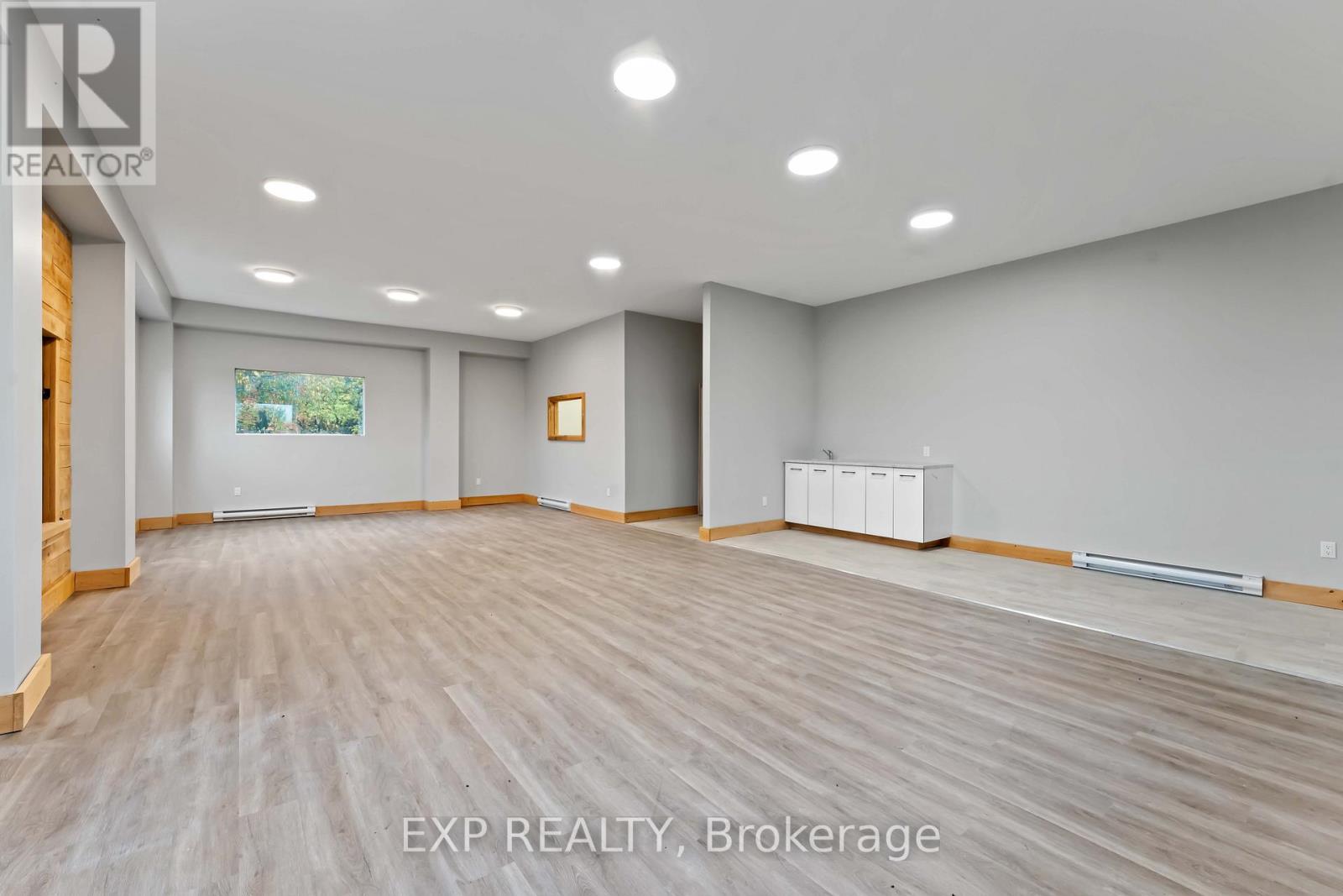 6346 Deermeadow Drive, Ottawa, Ontario  K4P 1M9 - Photo 7 - X12450929