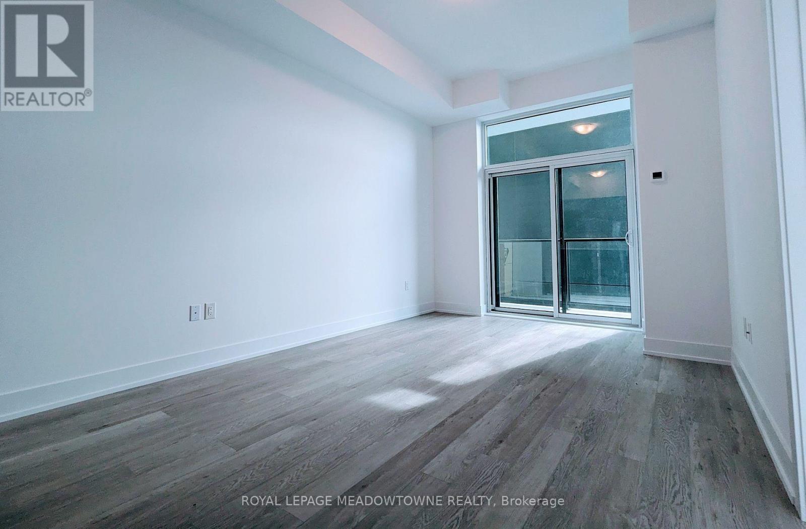 501 - 460 Dundas Street E, Hamilton, Ontario  L8B 2A5 - Photo 10 - X12450909