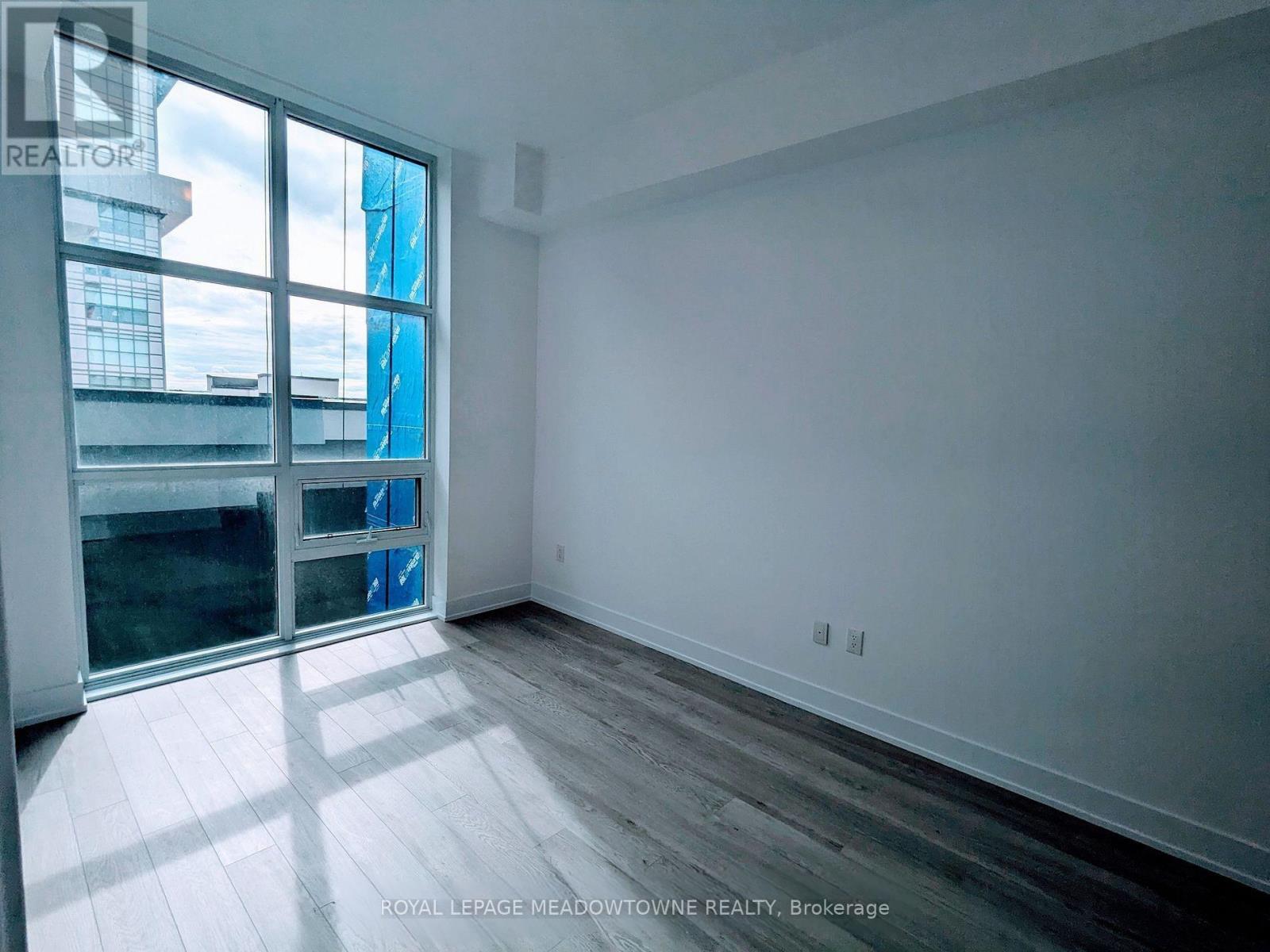 501 - 460 Dundas Street E, Hamilton, Ontario  L8B 2A5 - Photo 13 - X12450909