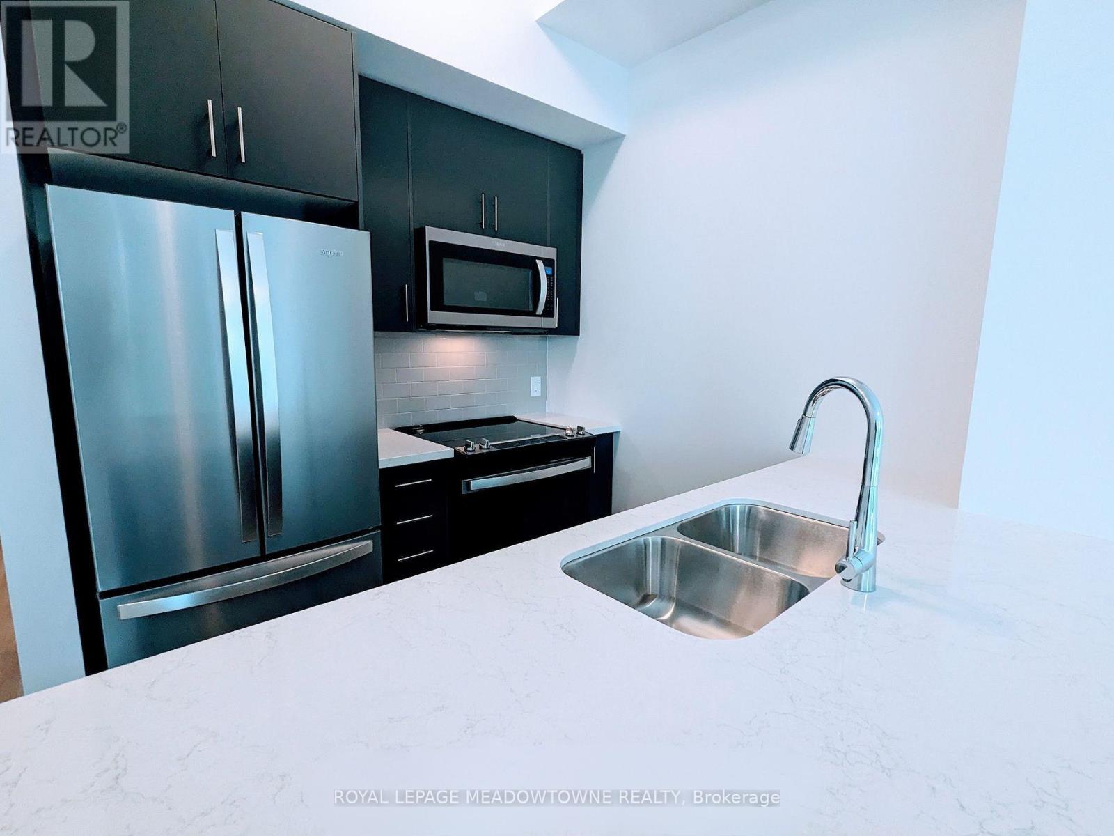 501 - 460 Dundas Street E, Hamilton, Ontario  L8B 2A5 - Photo 4 - X12450909
