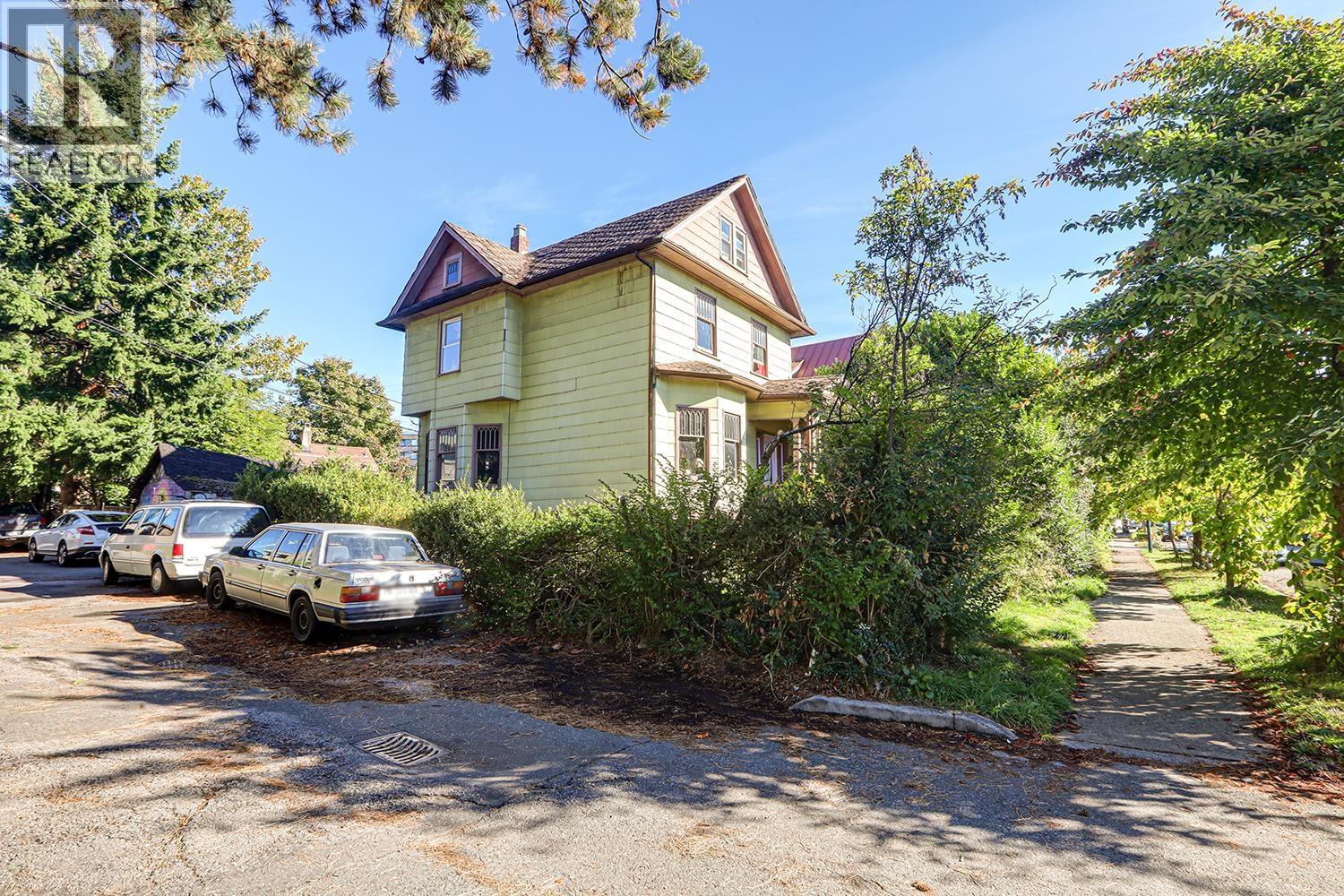 333 E13th Avenue, Vancouver, British Columbia  V5T 2K6 - Photo 2 - R3056384