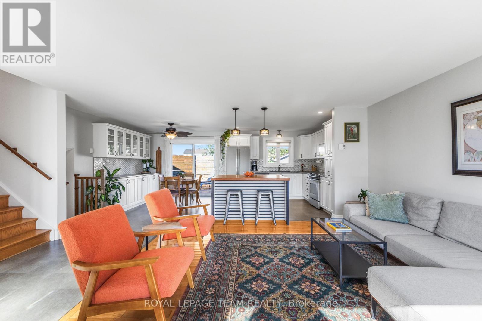 1965 Patricia Street, Clarence-Rockland, Ontario  K4K 1B2 - Photo 4 - X12439843