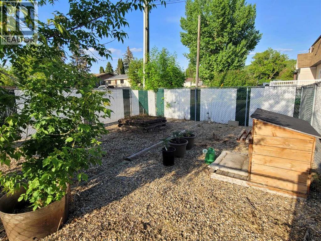 8401 94 Street, Peace River, Alberta  T8S 1G1 - Photo 31 - A2224512