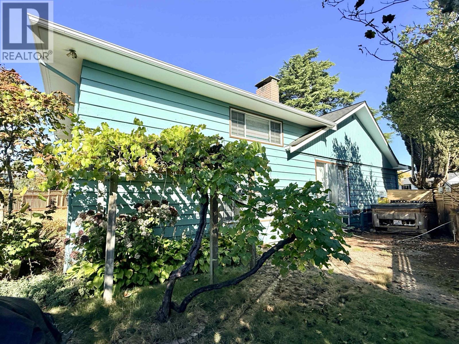 7275 Shawnee Place, Vancouver, British Columbia  V5S 2Y9 - Photo 3 - R3056495