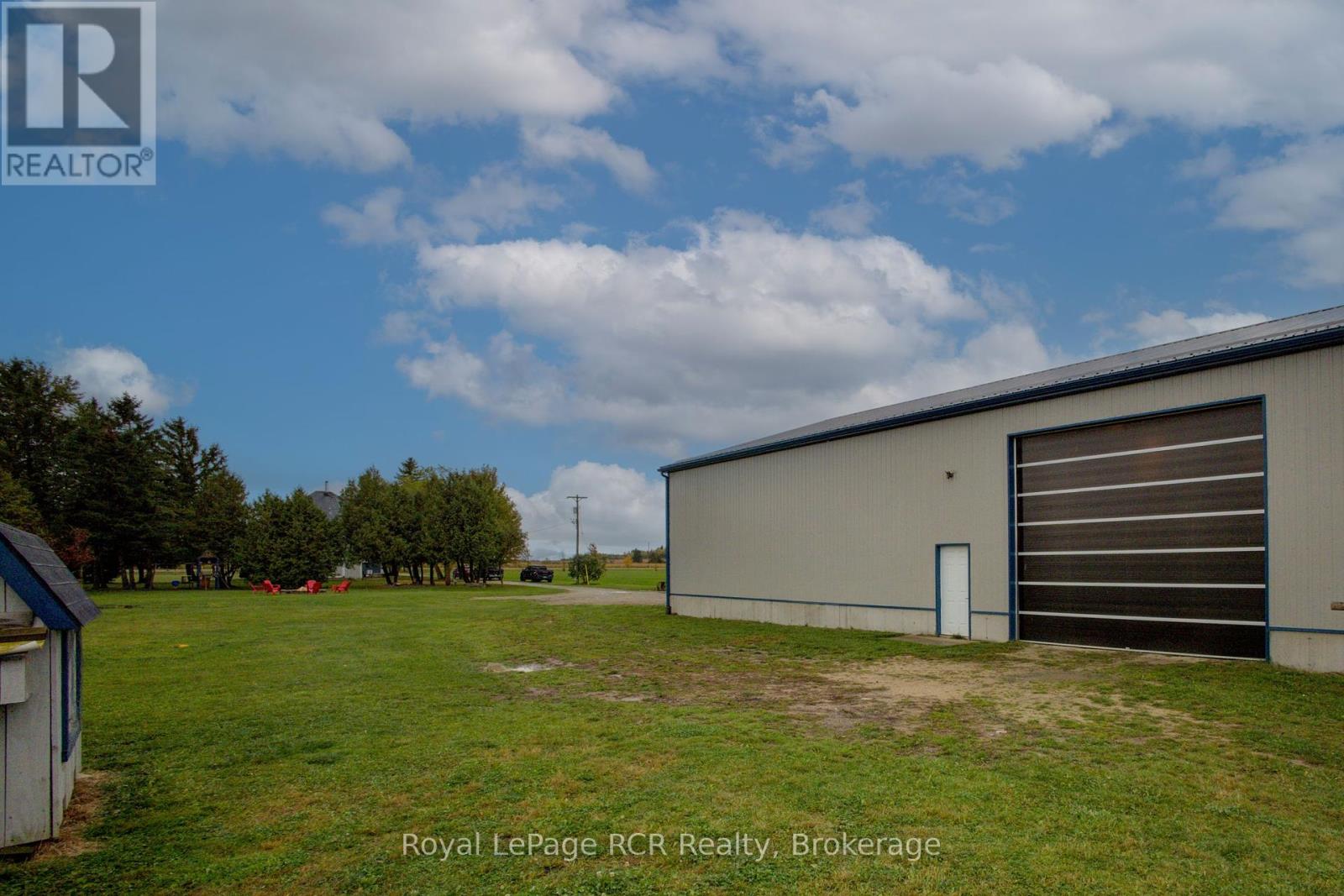 8220 8 Line, Wellington North, Ontario  N0G 2E0 - Photo 34 - X12450928