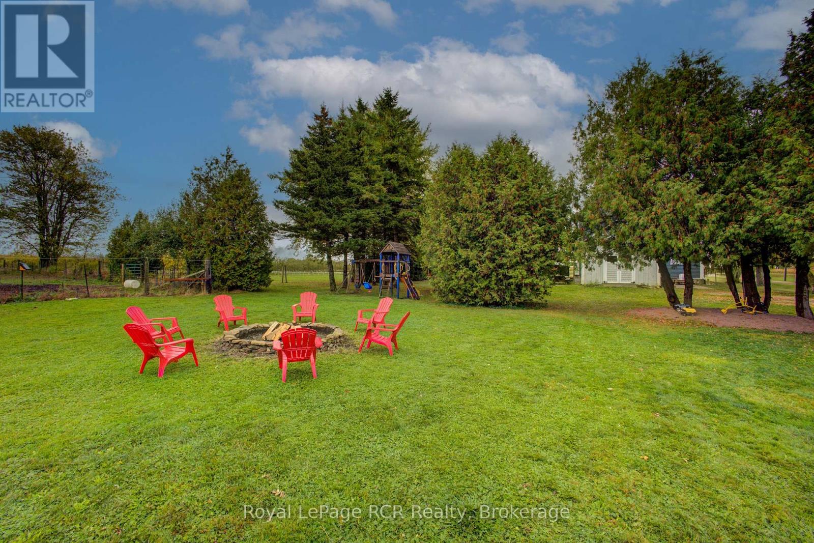 8220 8 Line, Wellington North, Ontario  N0G 2E0 - Photo 30 - X12450928