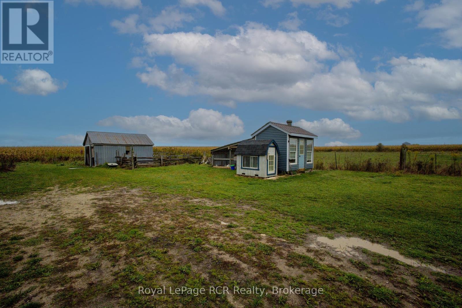 8220 8 Line, Wellington North, Ontario  N0G 2E0 - Photo 36 - X12450928