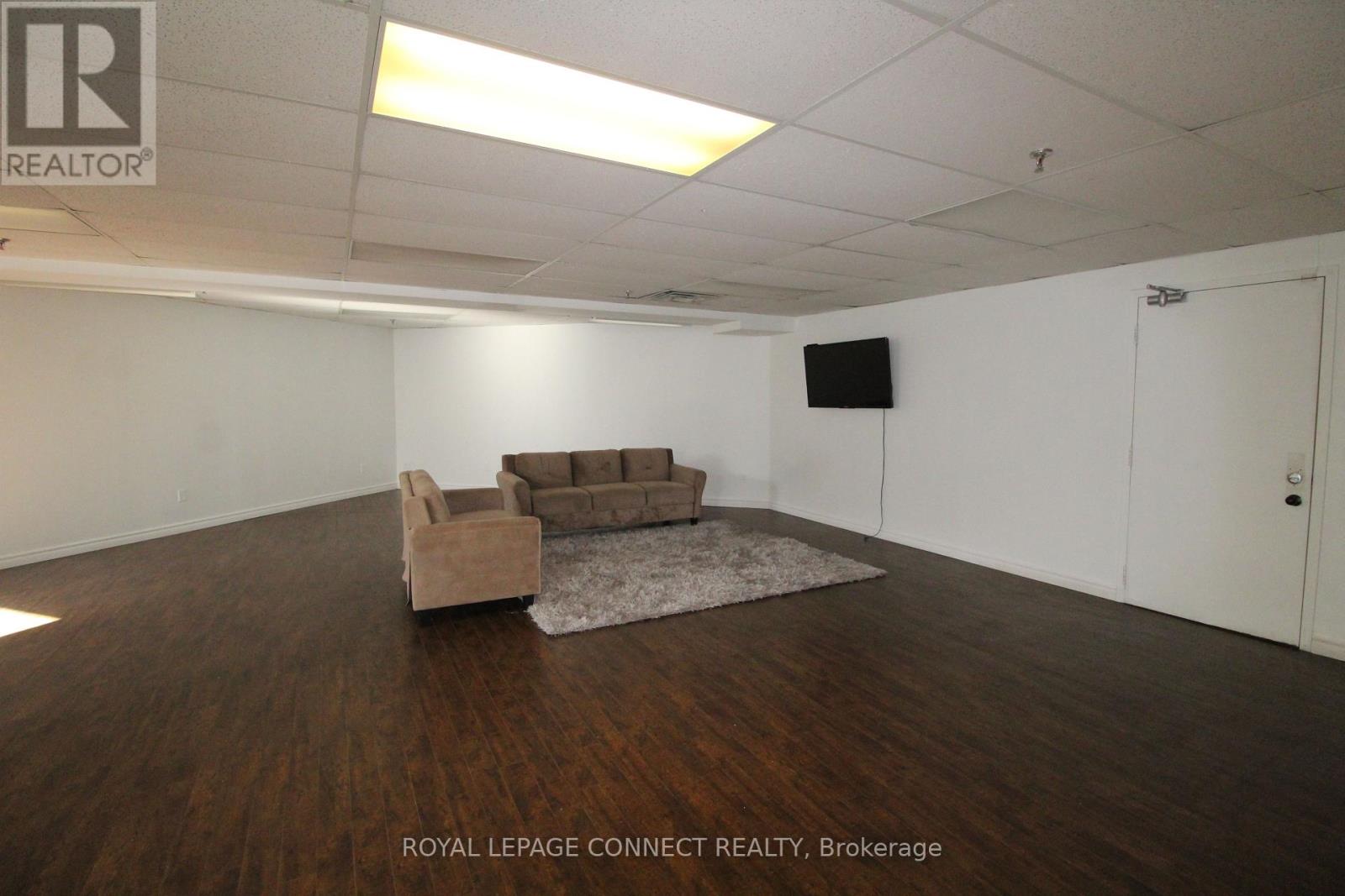 21 - 117 Ringwood Drive, Whitchurch-Stouffville, Ontario  L4A 8C1 - Photo 3 - N12450922