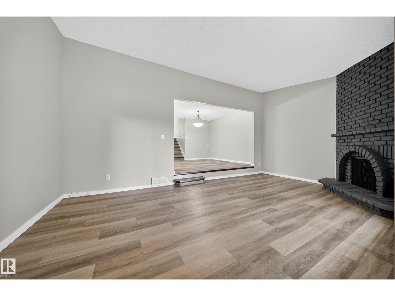 10313 150 St Nw, Edmonton, Alberta  T5P 1P6 - Photo 8 - E4461251