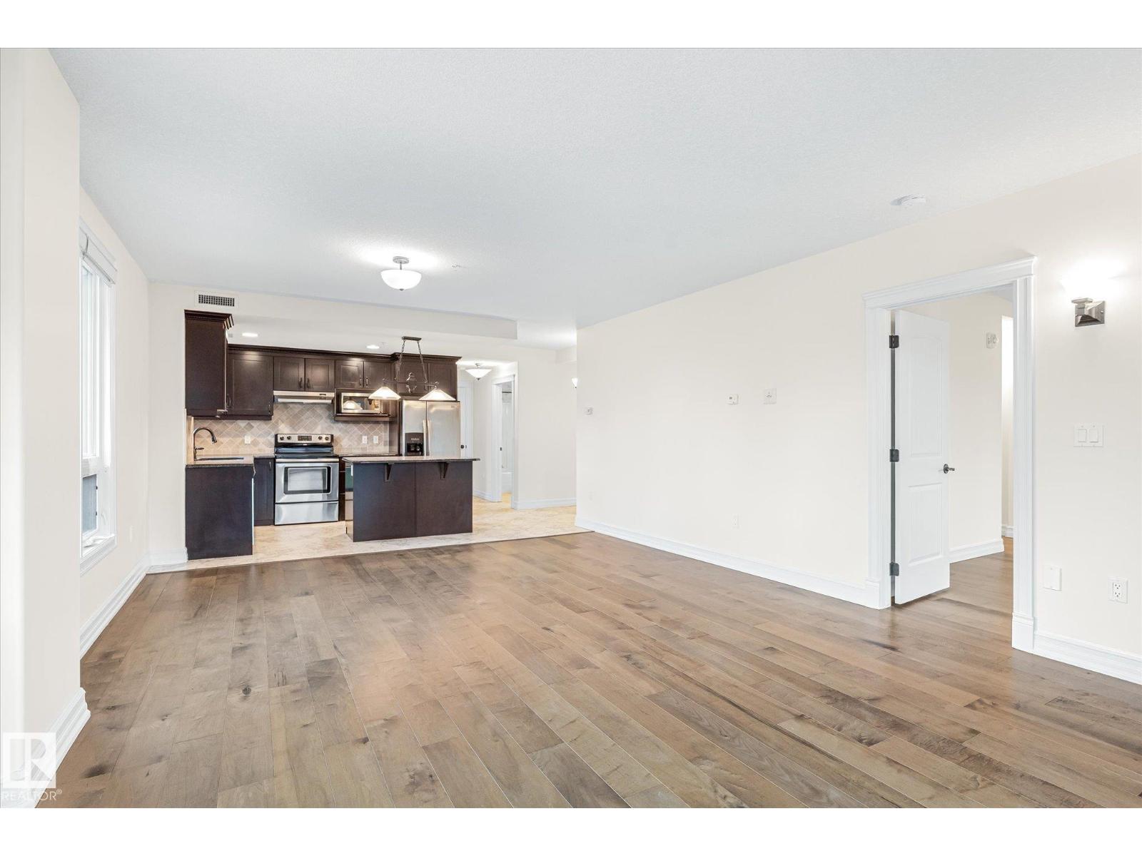 #304 10142 111 St Nw, Edmonton, Alberta  T5K 1K6 - Photo 14 - E4461254