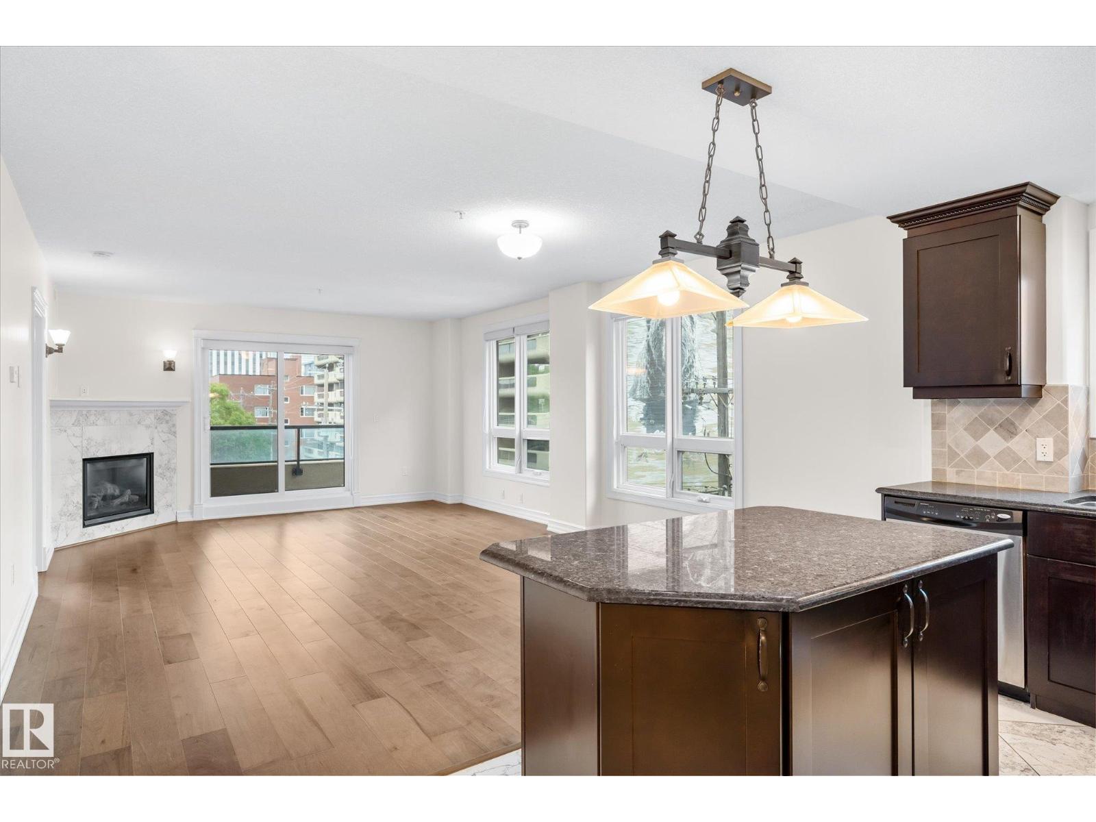 #304 10142 111 St Nw, Edmonton, Alberta  T5K 1K6 - Photo 18 - E4461254