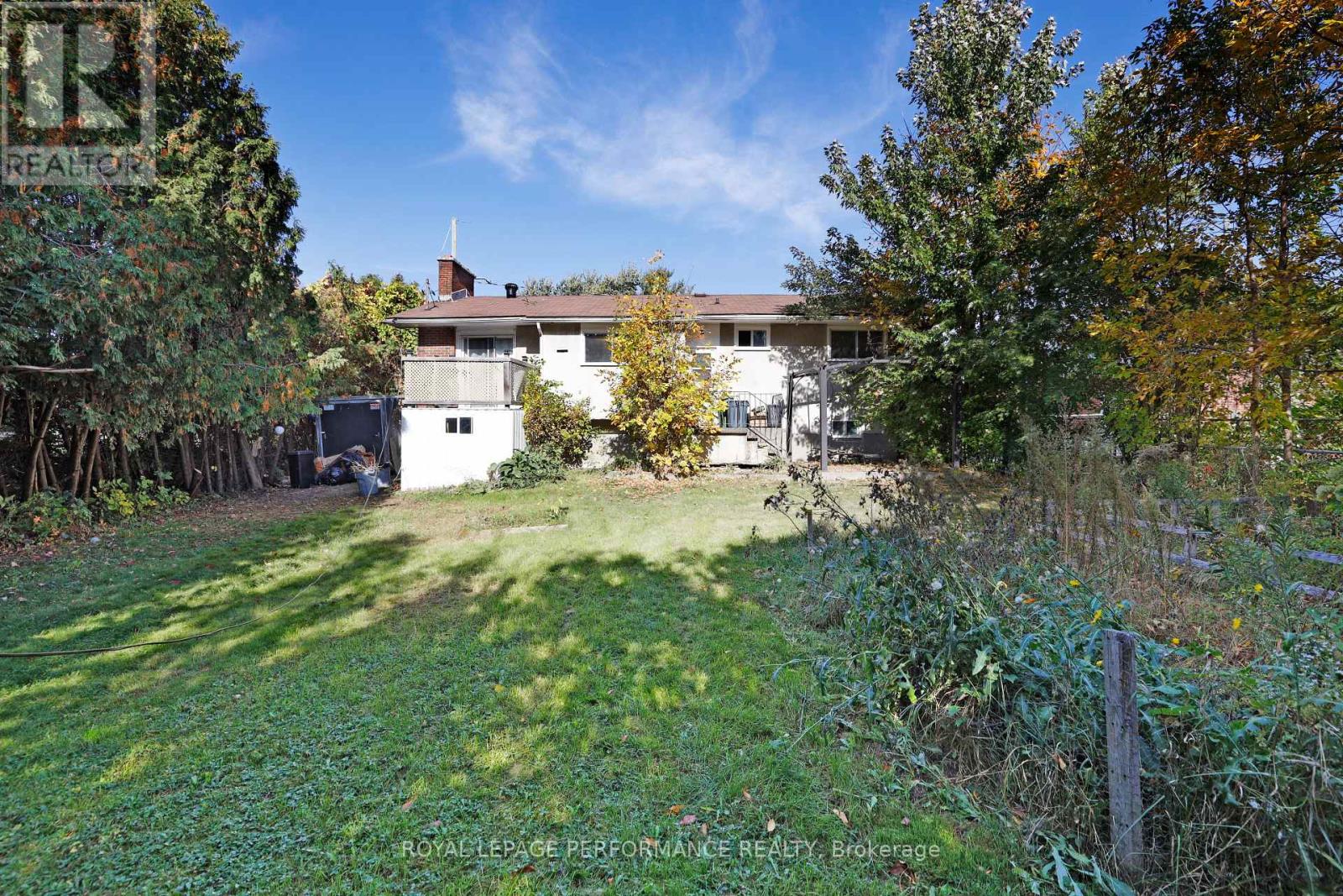 142 Meadowlands Drive W, Ottawa, Ontario  K2G 2S4 - Photo 13 - X12450932