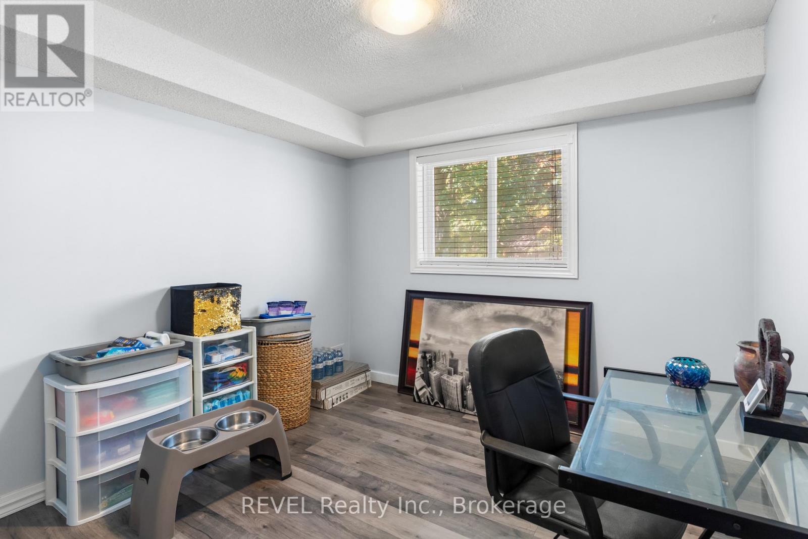 305 - 5222 Portage Road, Niagara Falls, Ontario  L2E 6B6 - Photo 16 - X12450933