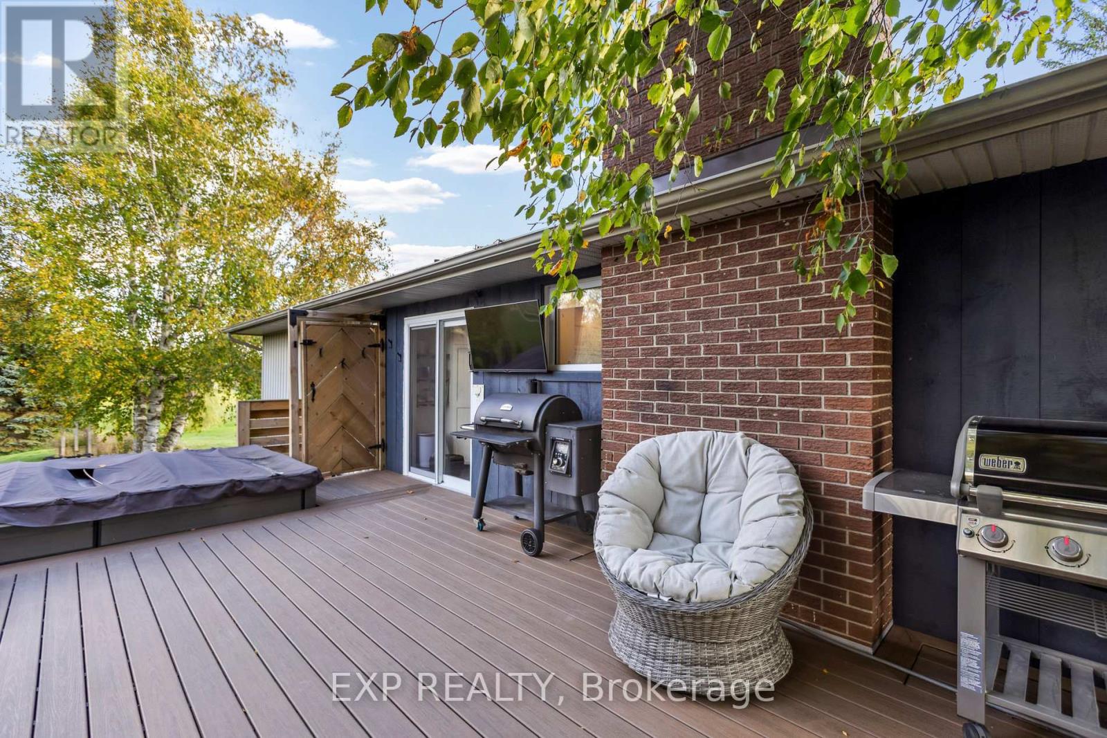 7429 Sideroad 20 Side Road, Mapleton, Ontario  N0B 1A0 - Photo 46 - X12450917