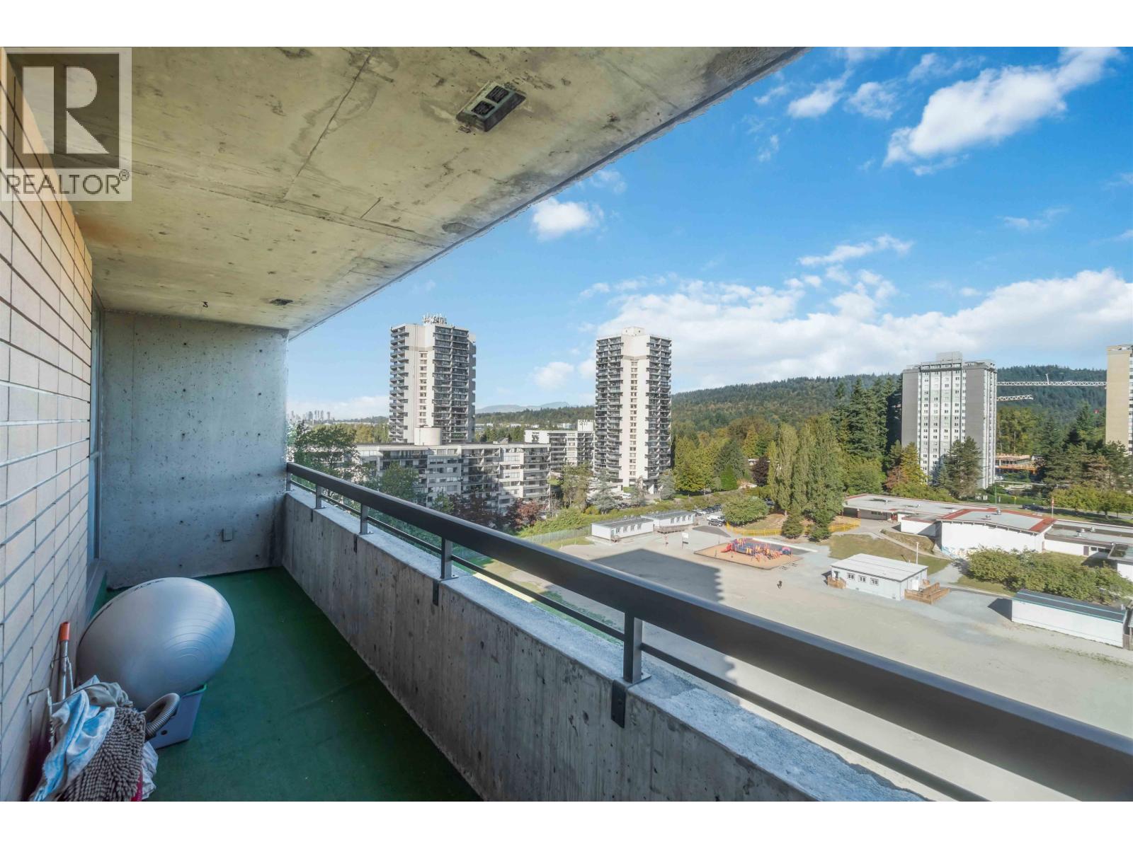 1201 3755 Bartlett Court, Burnaby, British Columbia  V3J 7G7 - Photo 10 - R3056415
