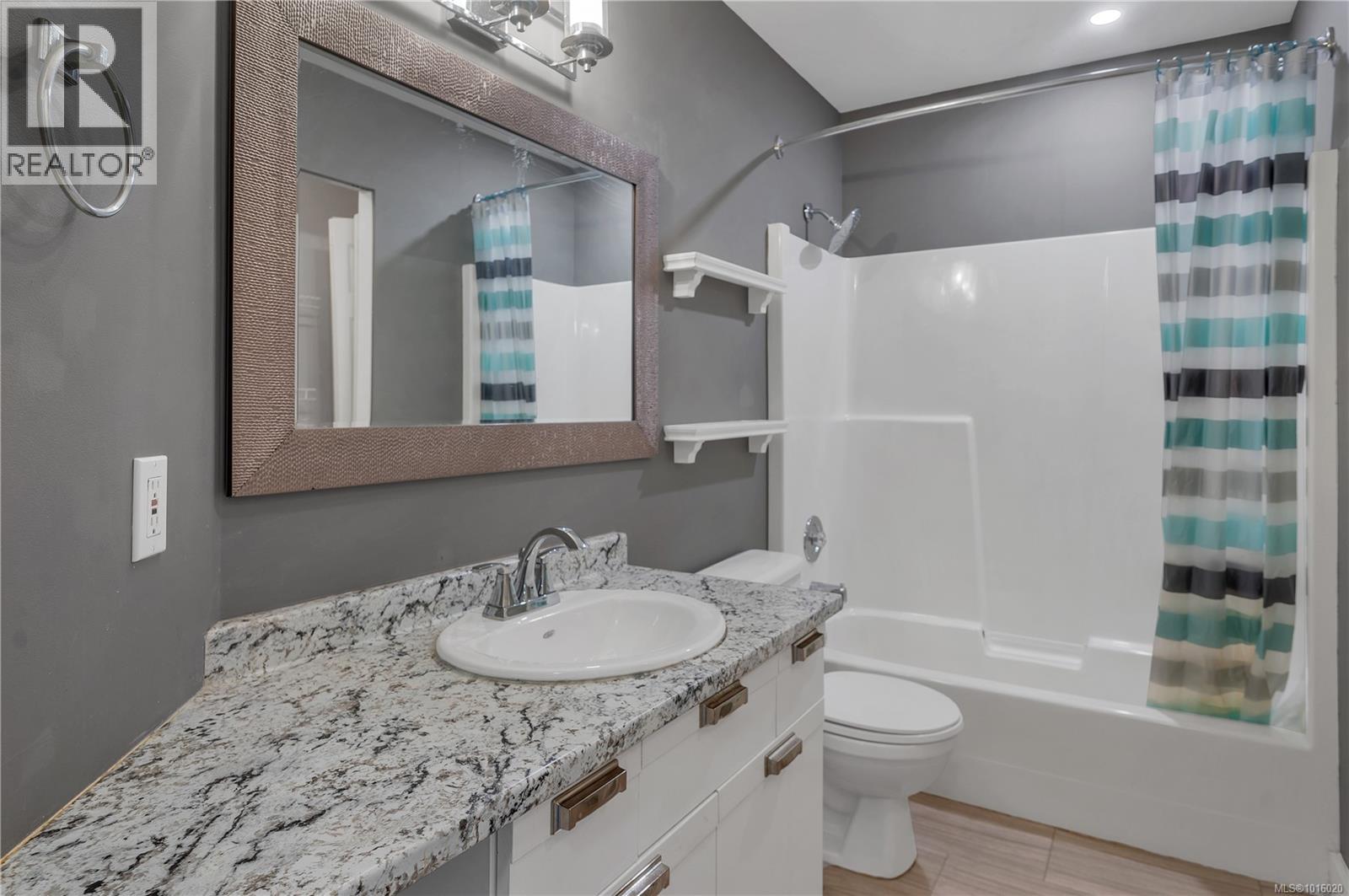 14 1335 Creekside Way, Campbell River, British Columbia  V9W 8A9 - Photo 23 - 1016020