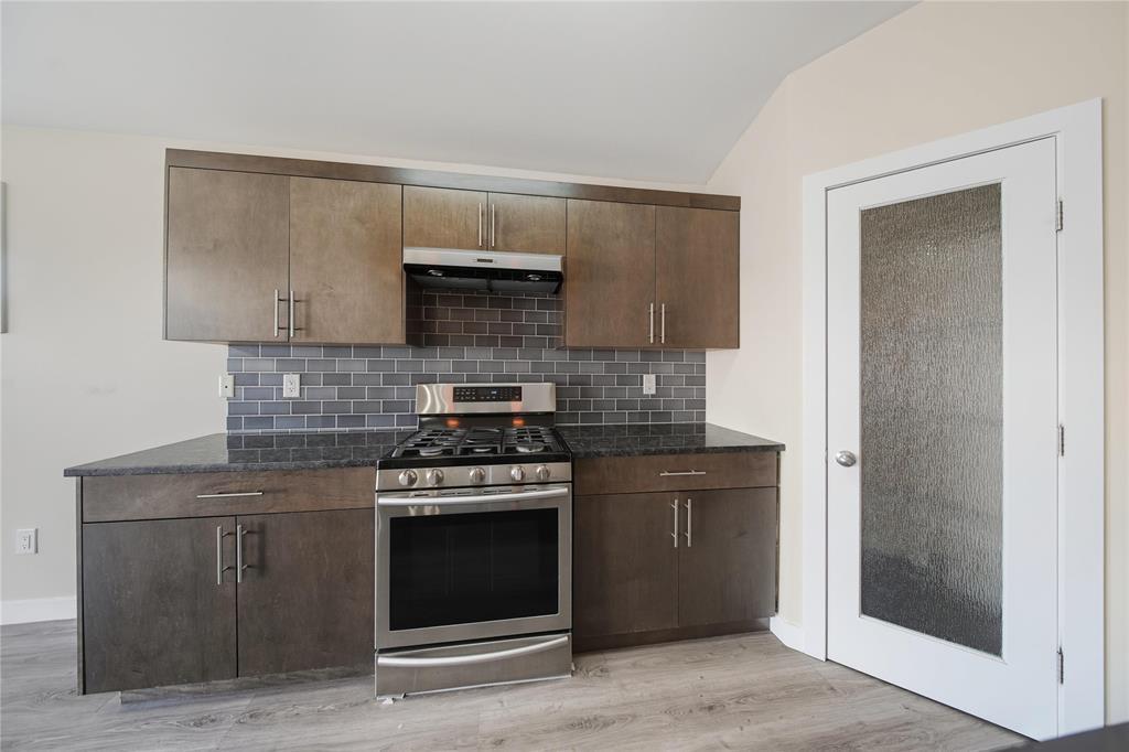 39 Singh Trail, Winnipeg, Manitoba  R2R 1R7 - Photo 12 - 202525878