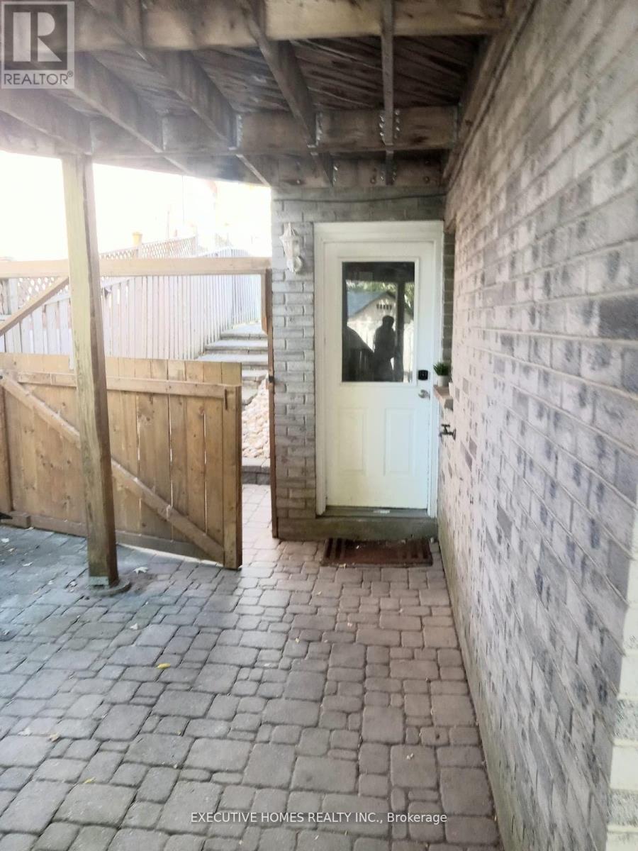 125 Municipal Street, Guelph, Ontario  N1G 4R1 - Photo 12 - X12450748