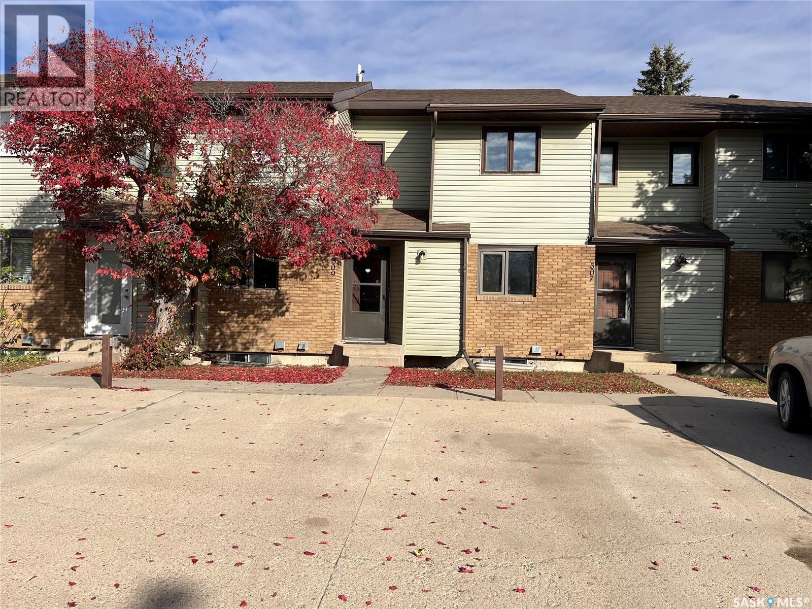 309 7th AVENUE, Humboldt, Saskatchewan