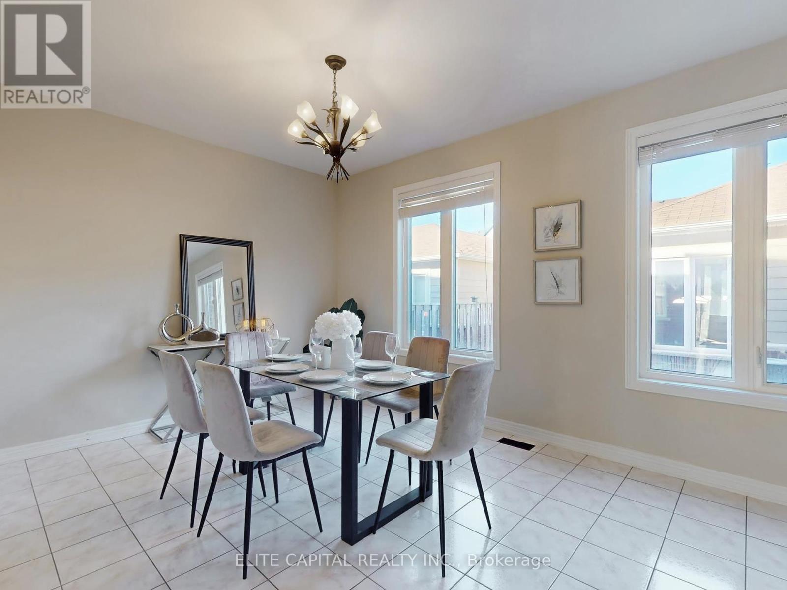28 Ivory Silk Drive, Markham, Ontario  L6C 0G8 - Photo 15 - N12450940