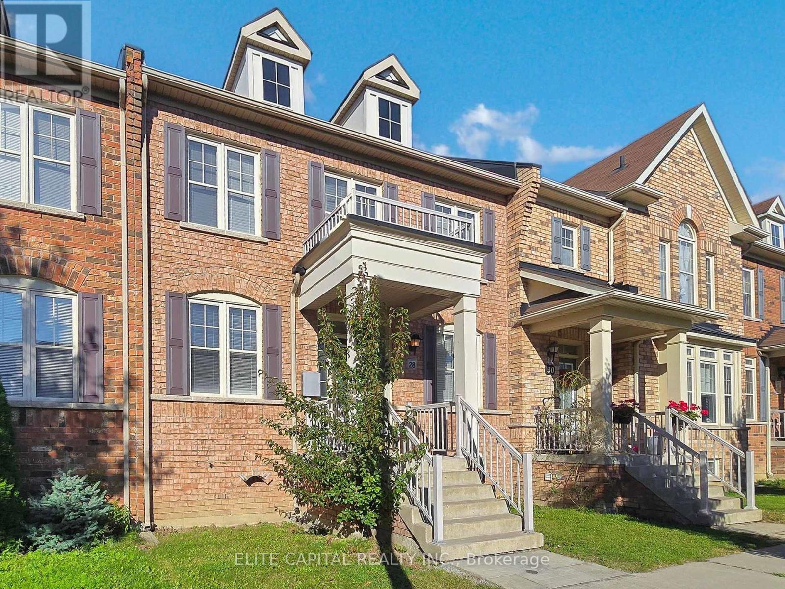 28 Ivory Silk Drive, Markham, Ontario  L6C 0G8 - Photo 2 - N12450940