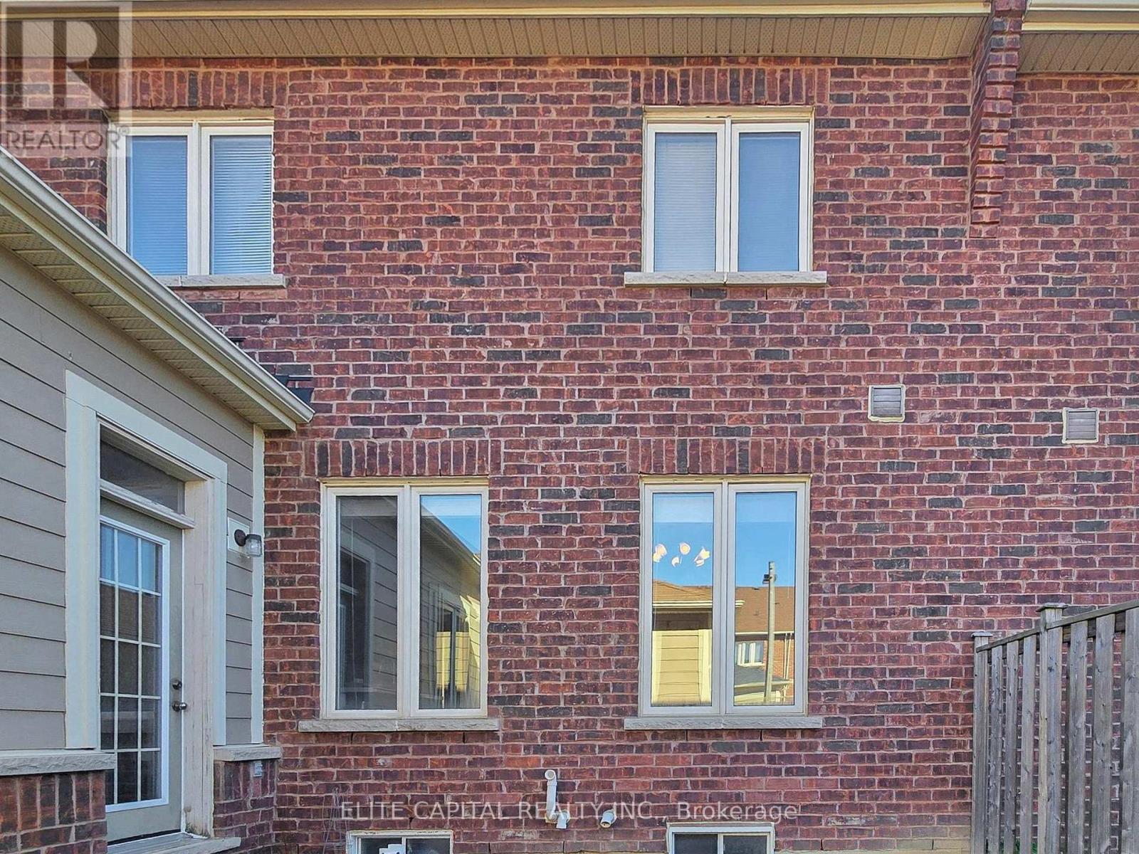 28 Ivory Silk Drive, Markham, Ontario  L6C 0G8 - Photo 38 - N12450940
