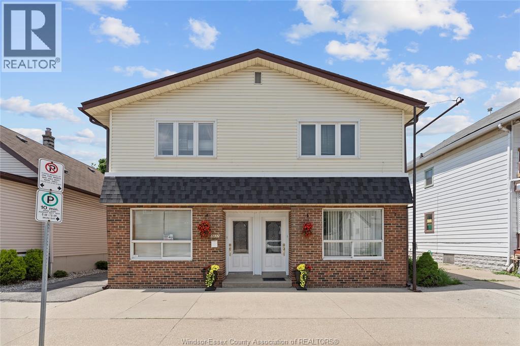 1637 Drouillard, Windsor, Ontario  N8Y 2S4 - Photo 1 - 25025536