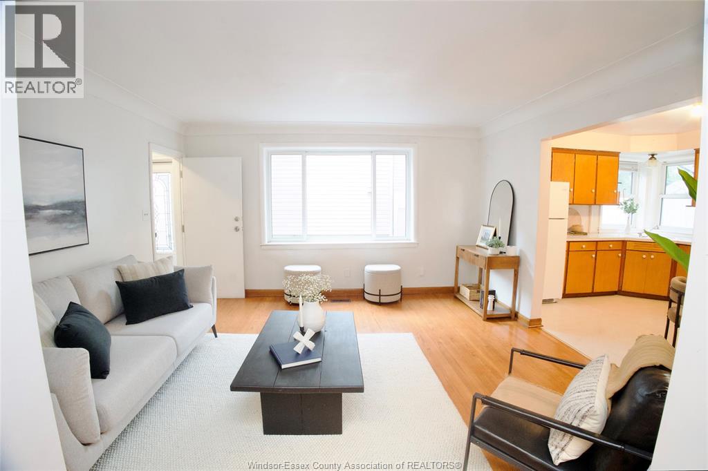 1637 Drouillard, Windsor, Ontario  N8Y 2S4 - Photo 9 - 25025536