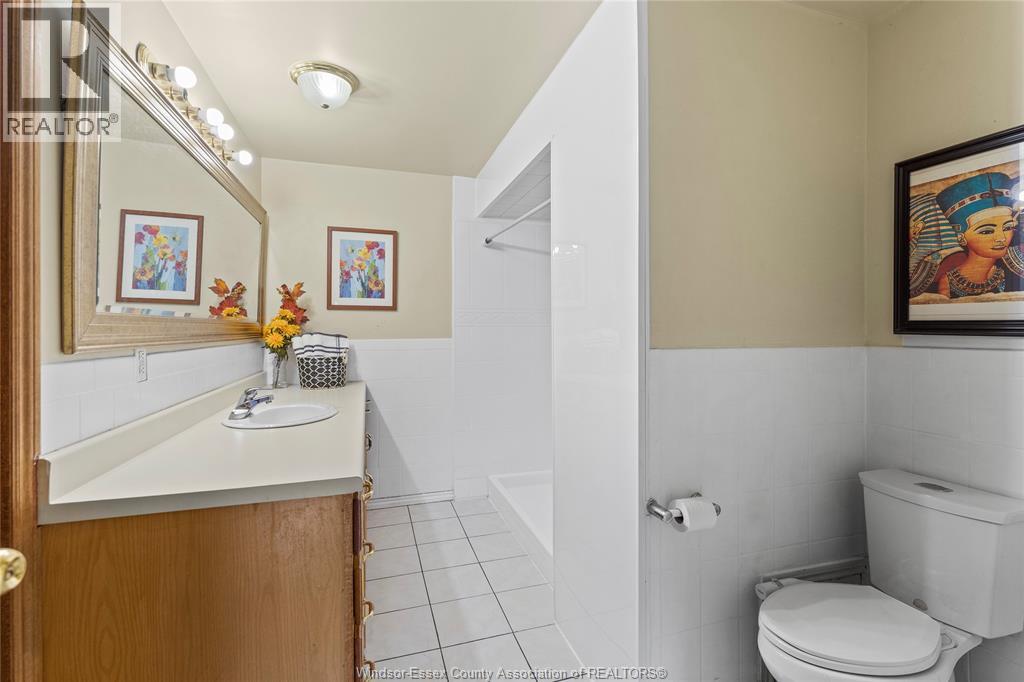 1637 Drouillard, Windsor, Ontario  N8Y 2S4 - Photo 24 - 25025536