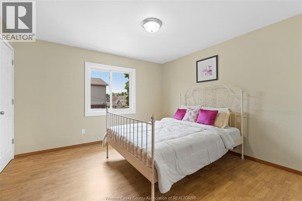 1637 Drouillard, Windsor, Ontario  N8Y 2S4 - Photo 27 - 25025536
