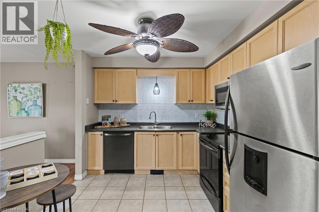 30 Braemar Avenue Unit# 55, Caledonia, Ontario  N3W 2M1 - Photo 13 - 40775585