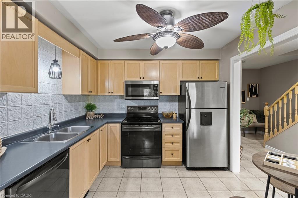 30 Braemar Avenue Unit# 55, Caledonia, Ontario  N3W 2M1 - Photo 14 - 40775585