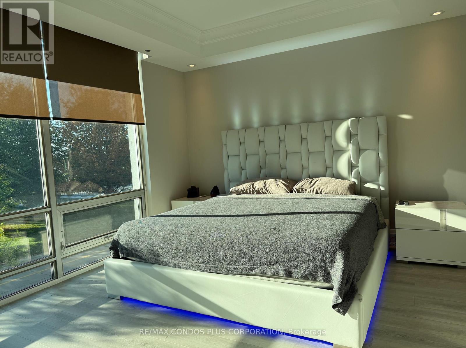 Th125 - 5 Marine Parade Drive, Toronto, Ontario  M8V 4B4 - Photo 14 - W12450937