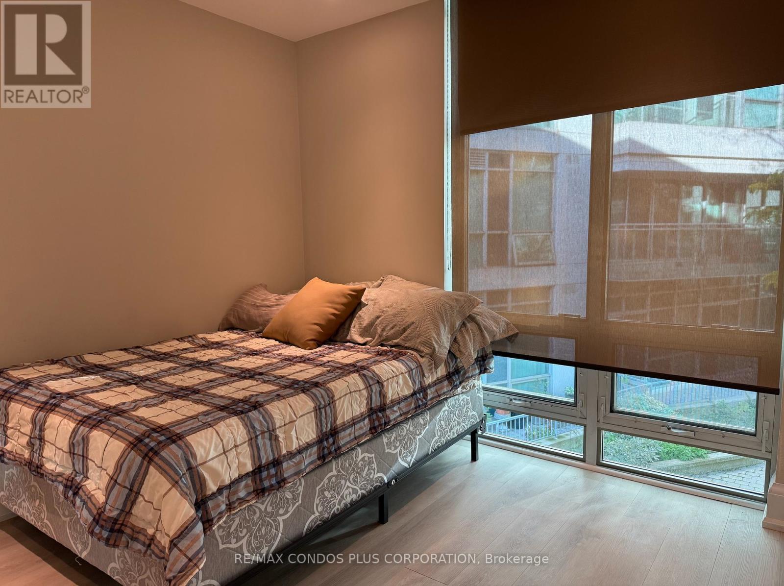 Th125 - 5 Marine Parade Drive, Toronto, Ontario  M8V 4B4 - Photo 16 - W12450937