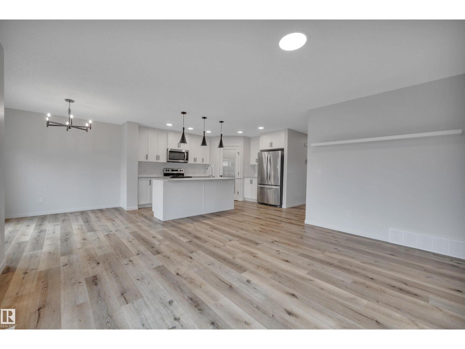 275 Larch Cr, Leduc, Alberta  T9E 1L3 - Photo 11 - E4461255