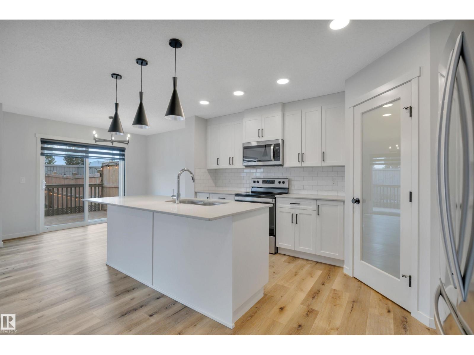 275 Larch Cr, Leduc, Alberta  T9E 1L3 - Photo 15 - E4461255