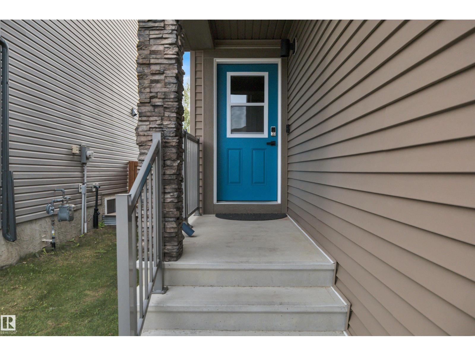 275 Larch Cr, Leduc, Alberta  T9E 1L3 - Photo 3 - E4461255