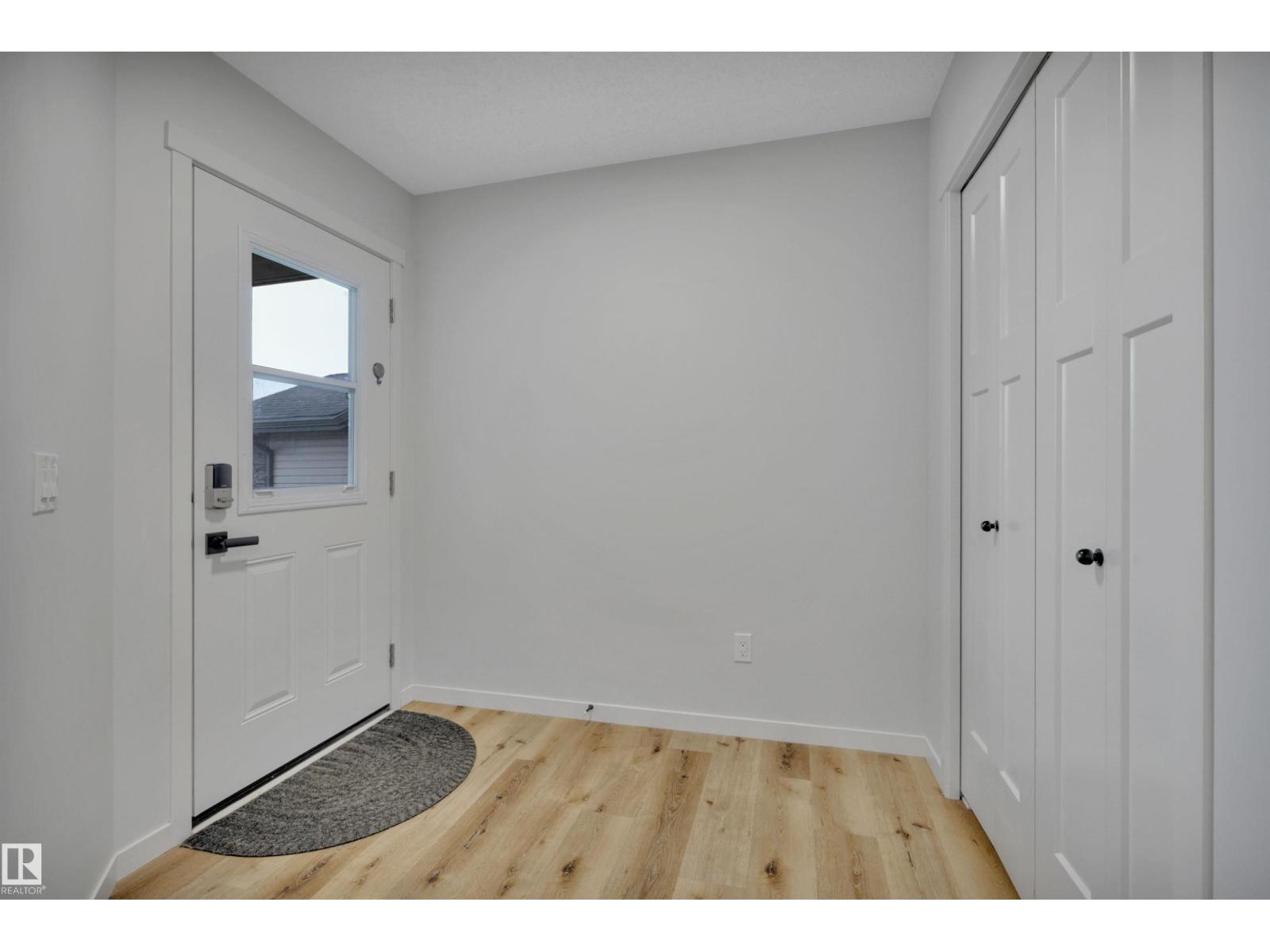 275 Larch Cr, Leduc, Alberta  T9E 1L3 - Photo 4 - E4461255