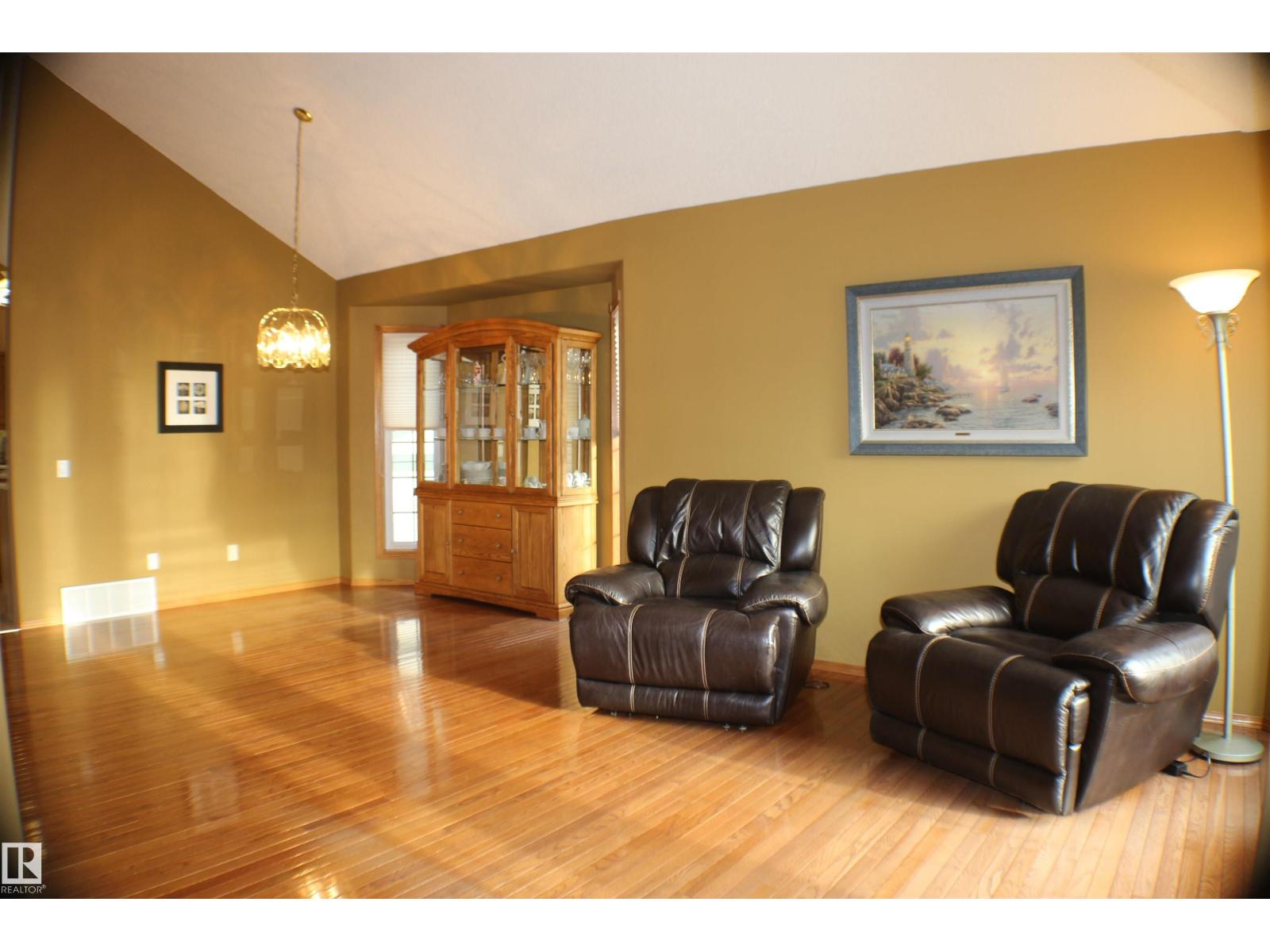11 Escada Cl, St. Albert, Alberta  T8N 6X5 - Photo 3 - E4461256