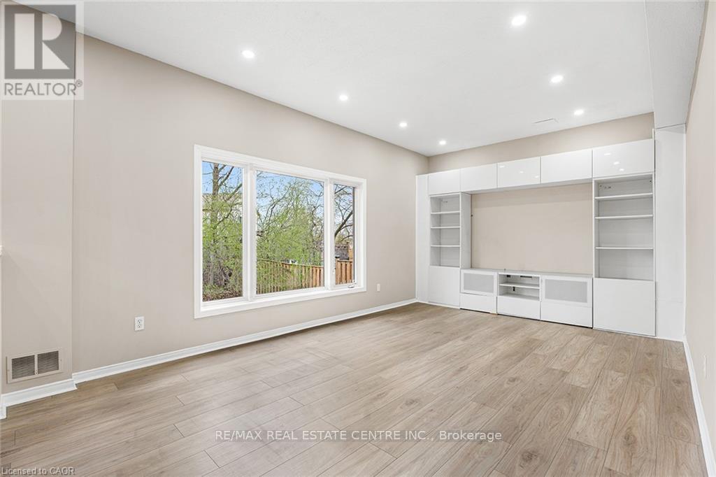 155 Elmira Road N, Guelph, Ontario  N1K 1Y9 - Photo 12 - X12450942