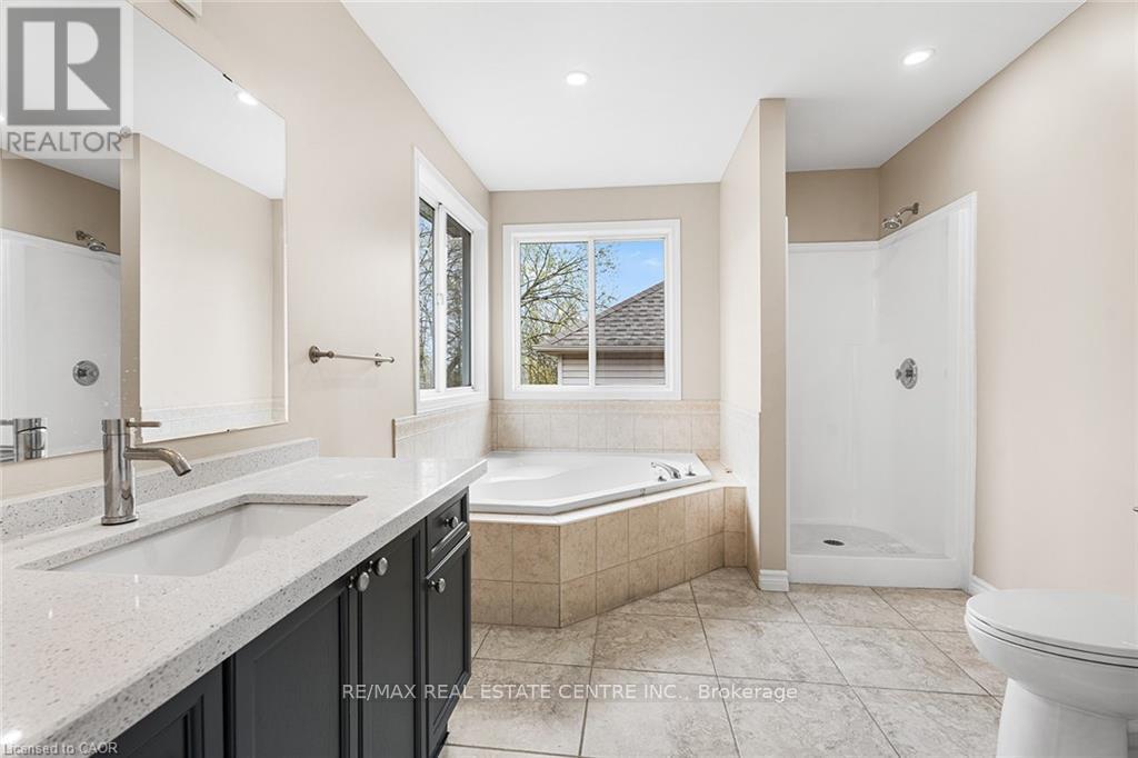 155 Elmira Road N, Guelph, Ontario  N1K 1Y9 - Photo 19 - X12450942
