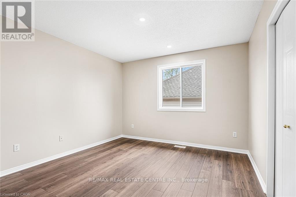 155 Elmira Road N, Guelph, Ontario  N1K 1Y9 - Photo 20 - X12450942