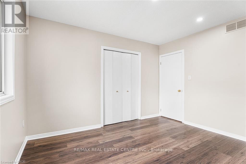 155 Elmira Road N, Guelph, Ontario  N1K 1Y9 - Photo 21 - X12450942