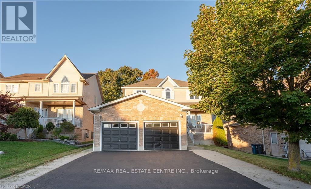 155 Elmira Road N, Guelph, Ontario  N1K 1Y9 - Photo 3 - X12450942