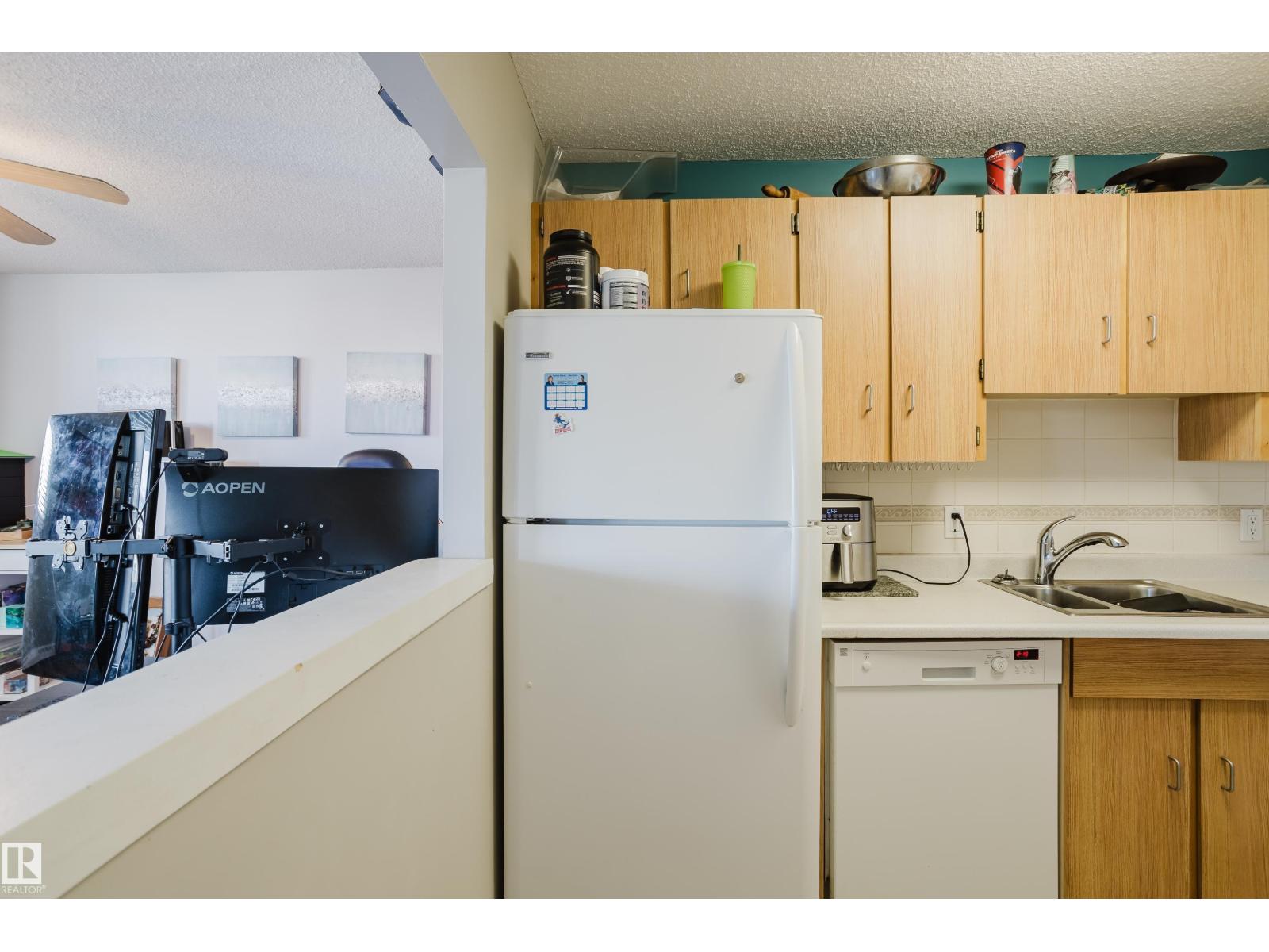 #903 9916 113 St Nw, Edmonton, Alberta  T5K 2N5 - Photo 36 - E4461257