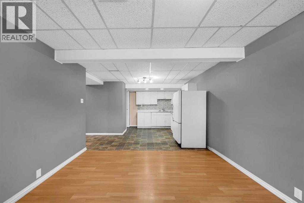 32 Fallingworth Place, Calgary, Alberta  T3J 1G5 - Photo 29 - A2248456
