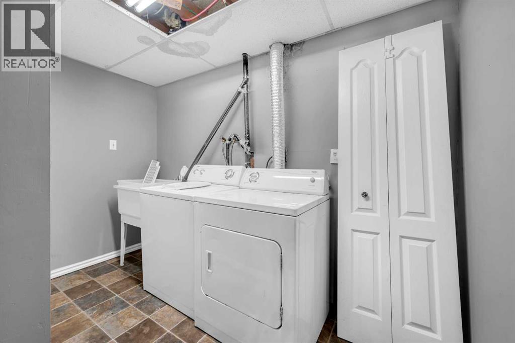 32 Fallingworth Place, Calgary, Alberta  T3J 1G5 - Photo 30 - A2248456