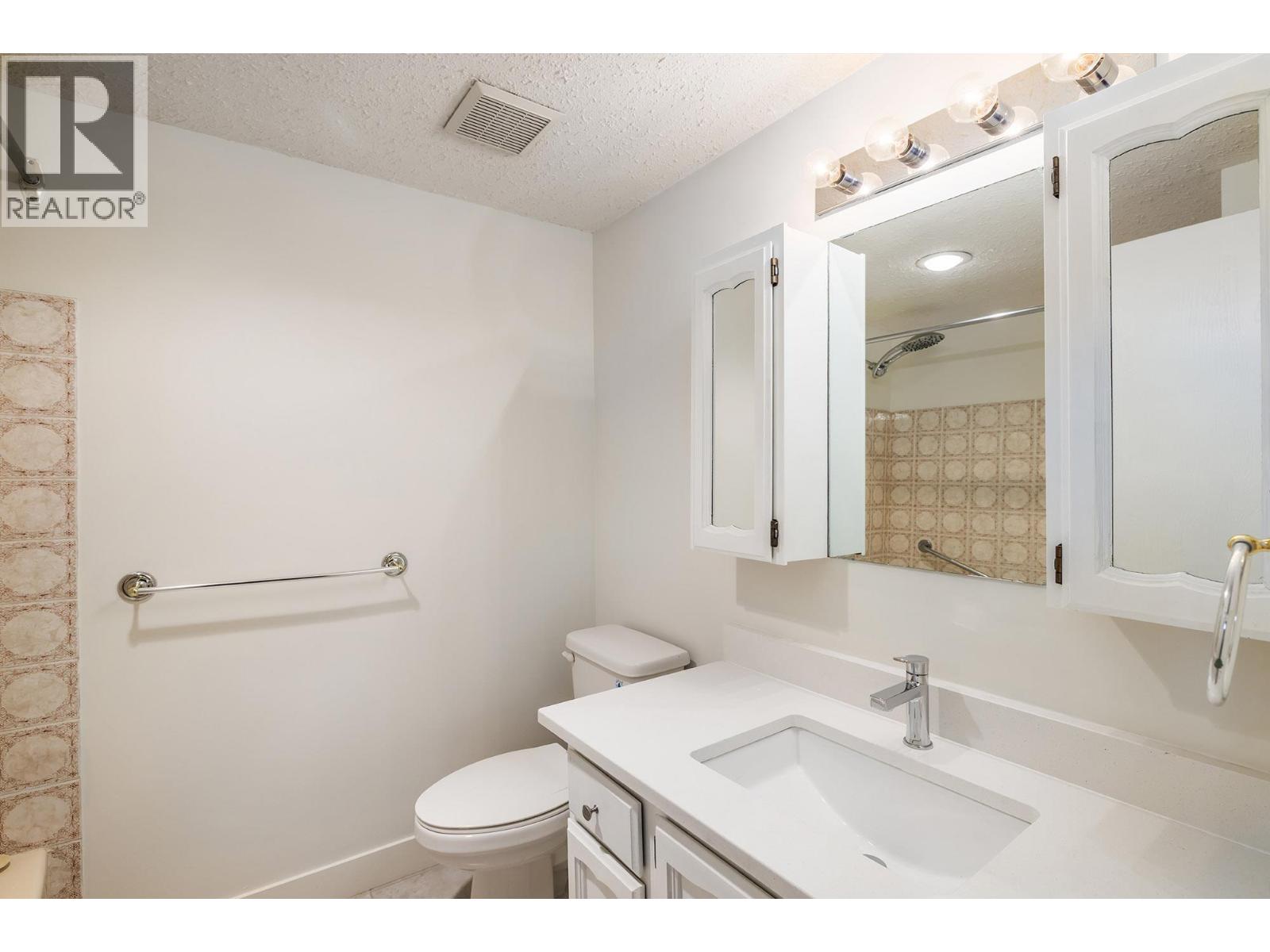 555 Rowcliffe Avenue Unit# 307 Kelowna Photo 12